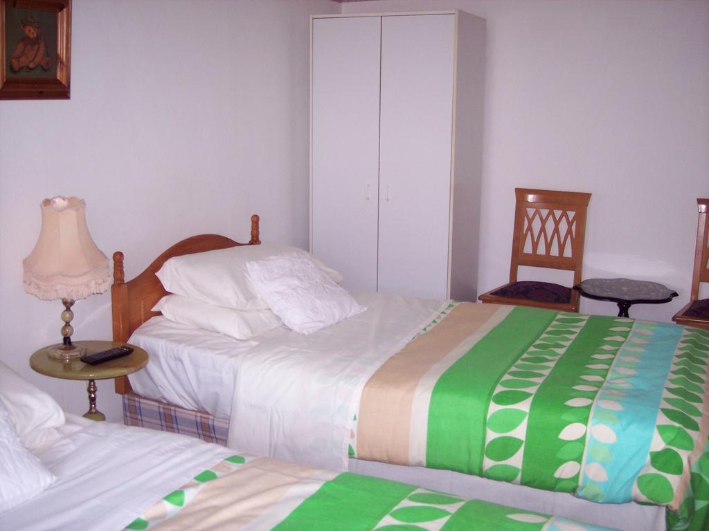 Butterfly Guest House Cheadle  Rum bild
